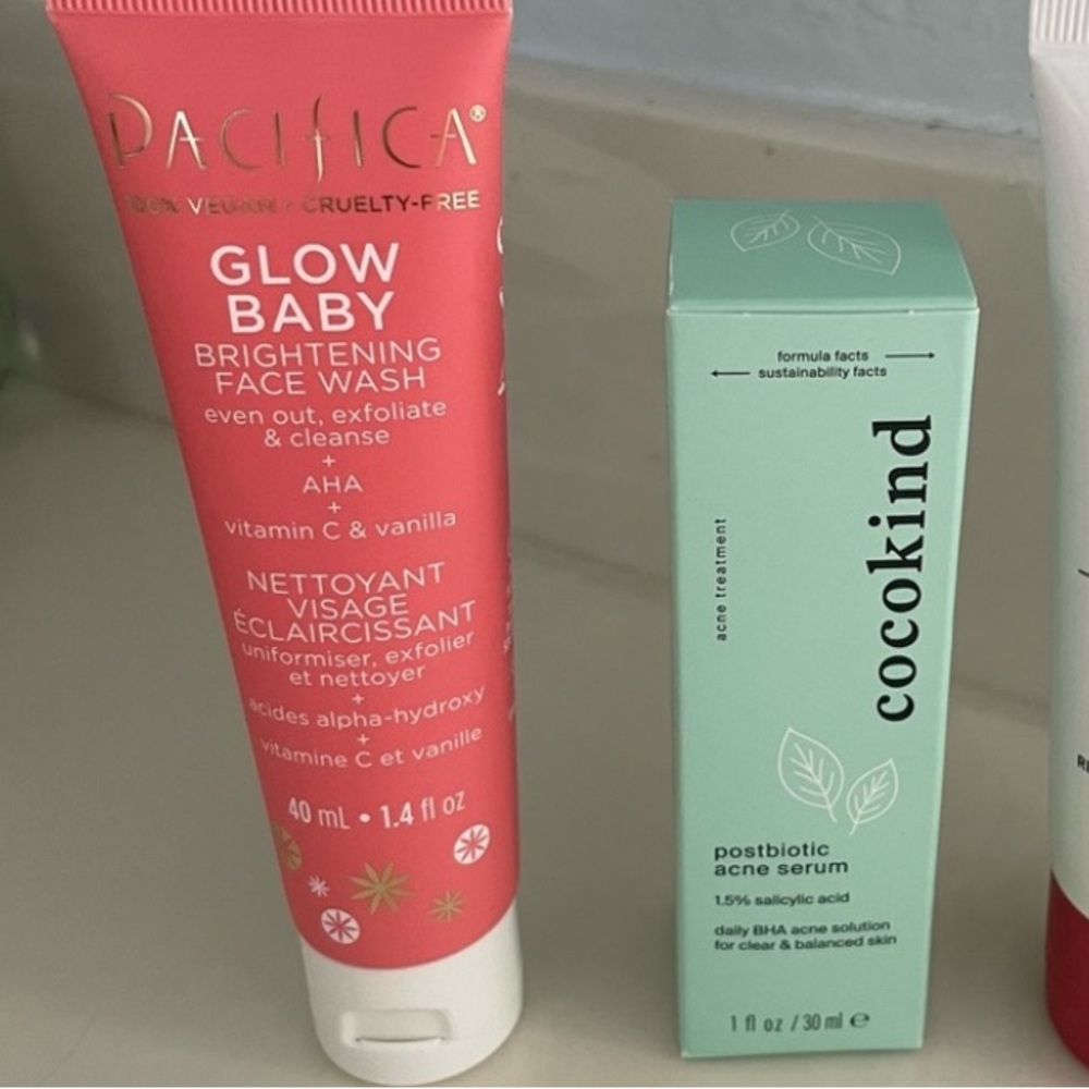 Pacifica Glow Baby, Cocokind Serum 2 Piece Skincare Set